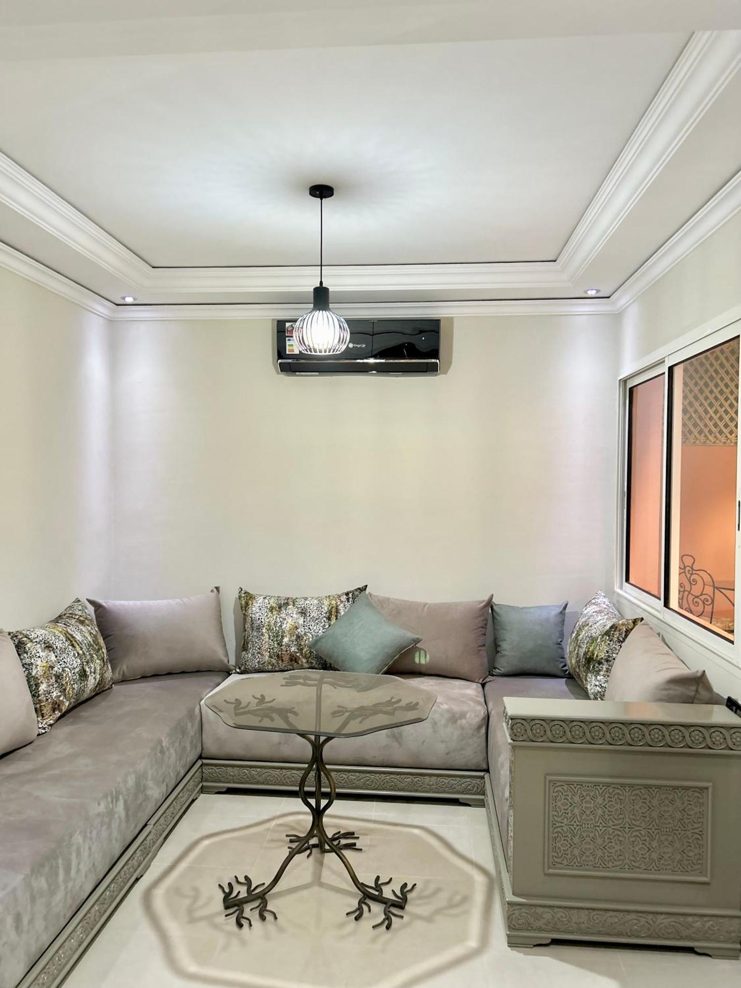 Appartement Duplex Elegant Et Calme Marrakech Menara Marrakesh Esterno foto